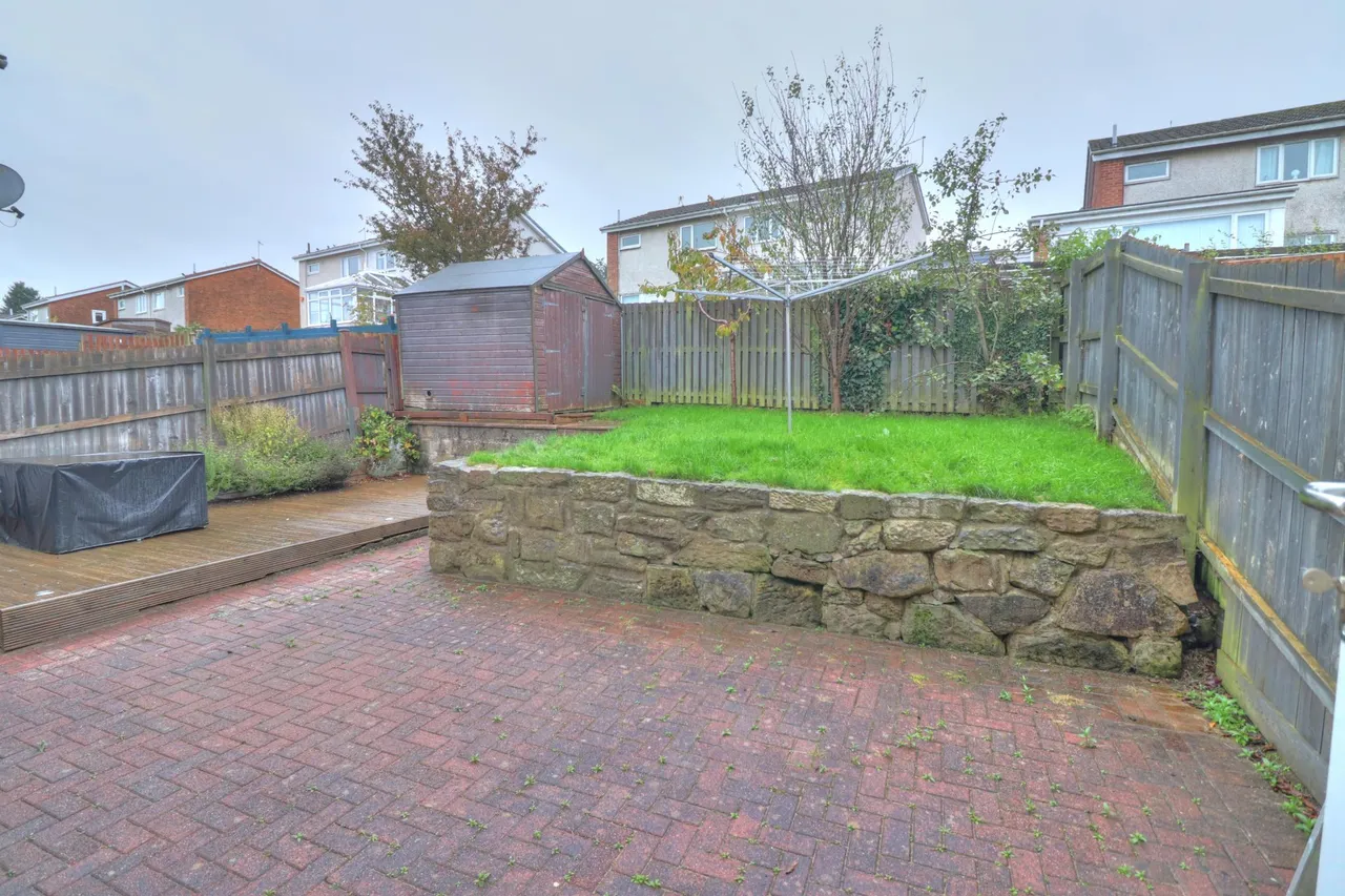 St. Columba Drive, Glasgow, G66, photo 17
