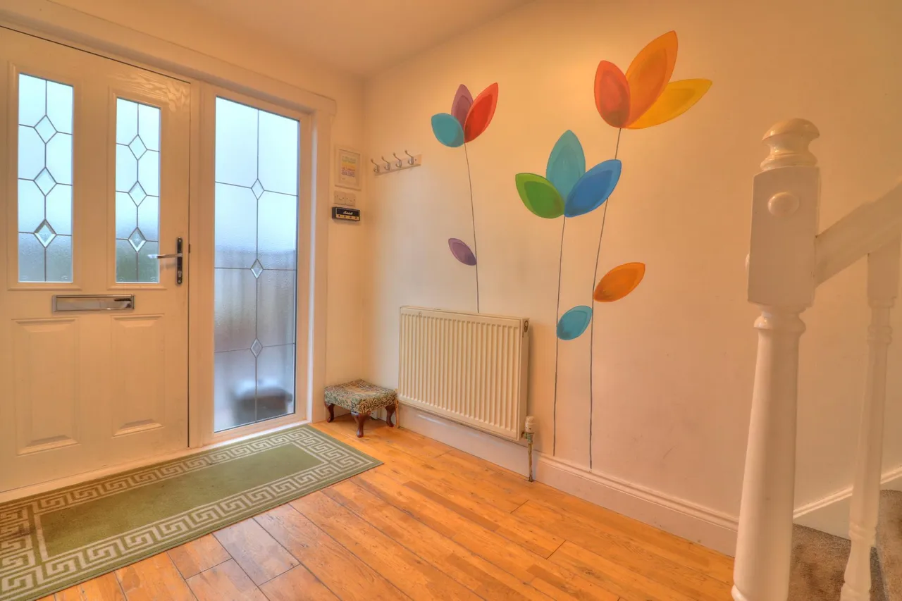St. Columba Drive, Glasgow, G66, photo 5