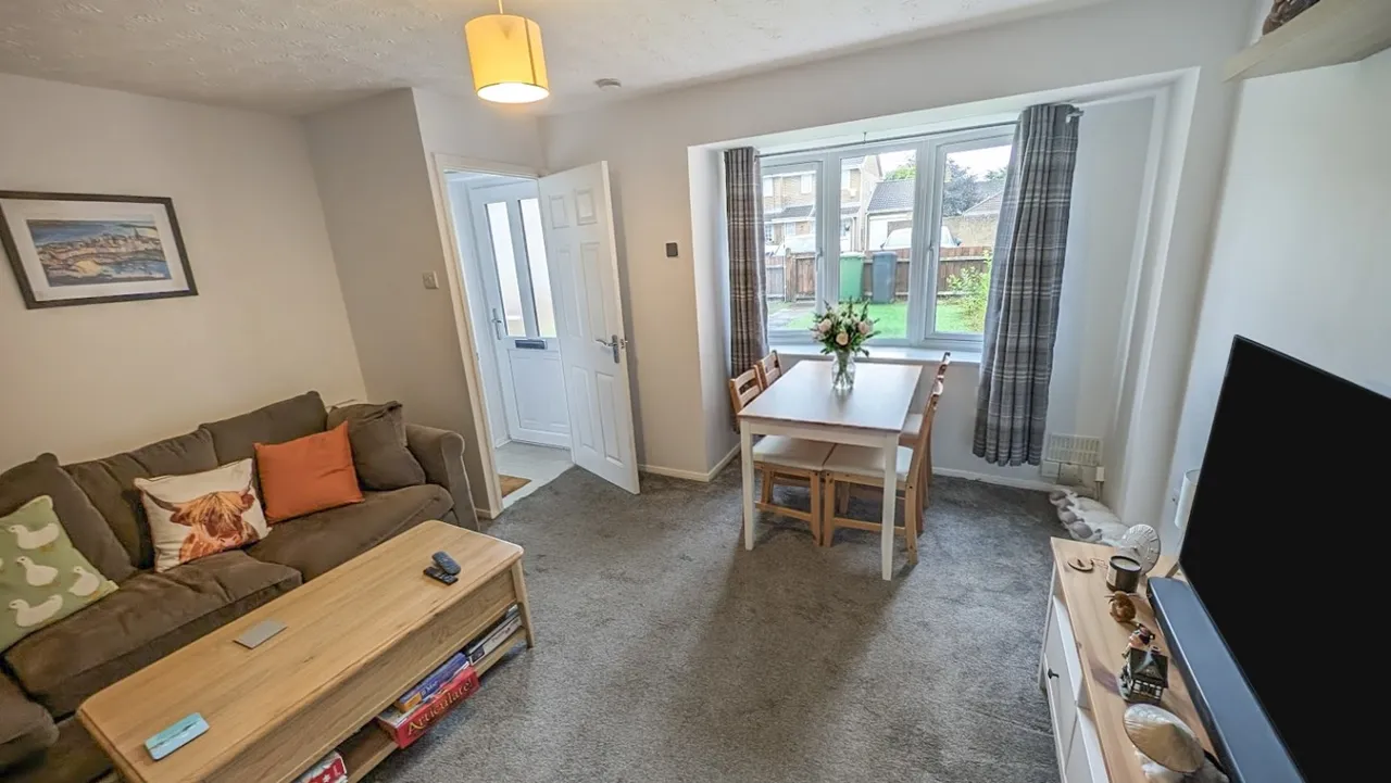 Longs Drive, Yate, BS37, photo 2