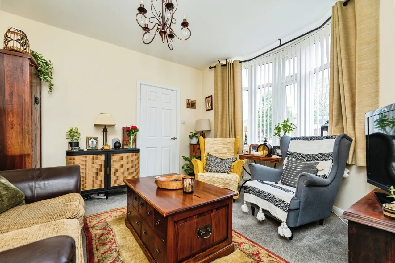 Upper Wortley Road, Rotherham, South Yorkshire, S61, photo 4