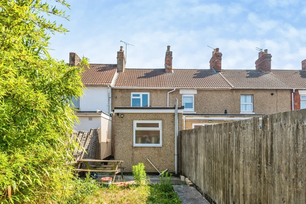 Avening Street, Swindon, SN2, photo 9