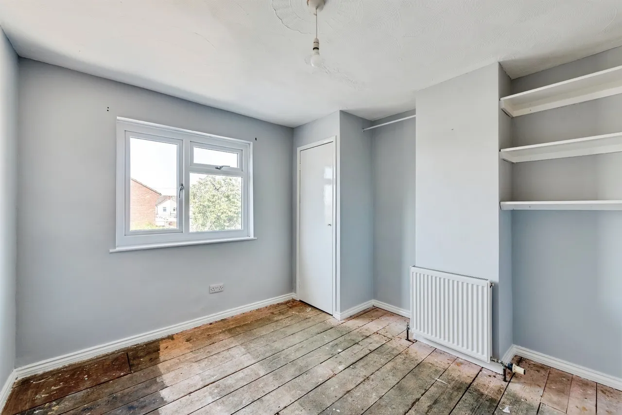 Avening Street, Swindon, SN2, photo 6