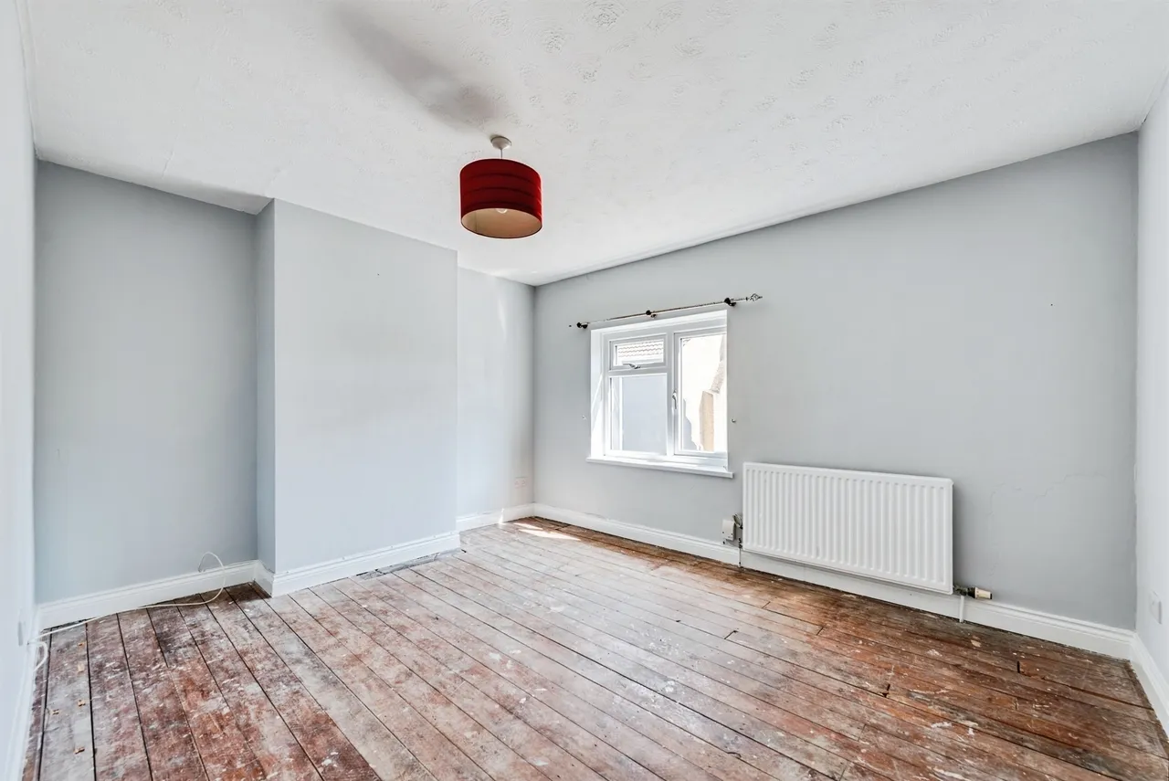 Avening Street, Swindon, SN2, photo 7
