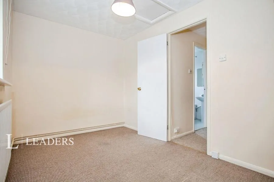 Witham Close, St. Ives, PE27, photo 8