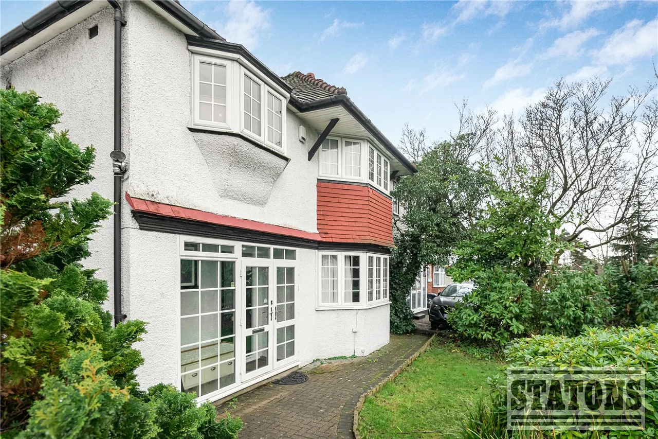 High Road, Whetstone, London, N20 9PT, photo 27