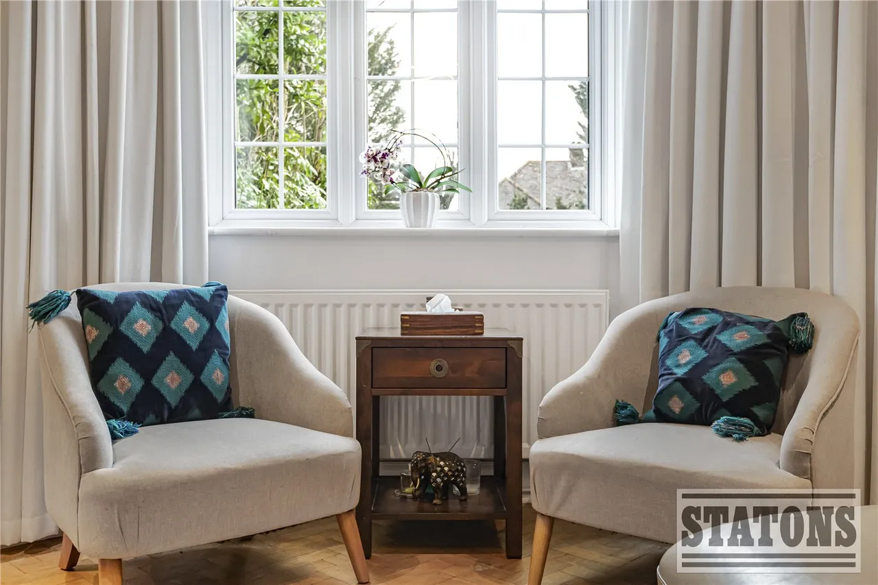 High Road, Whetstone, London, N20 9PT, photo 5