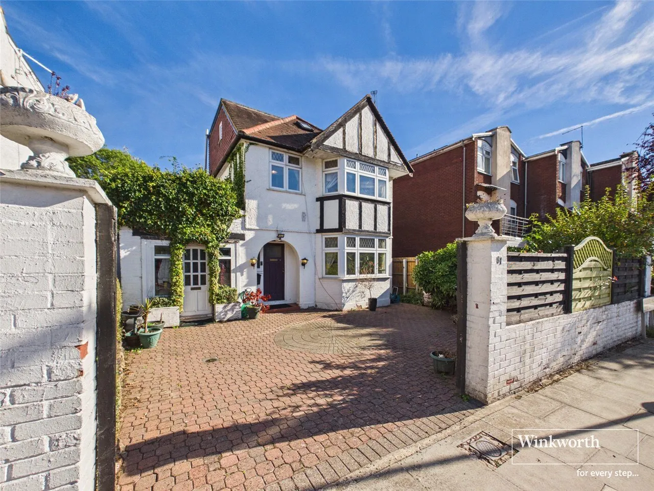 4 bed house for sale, Holders Hill Drive, Hendon, NW4