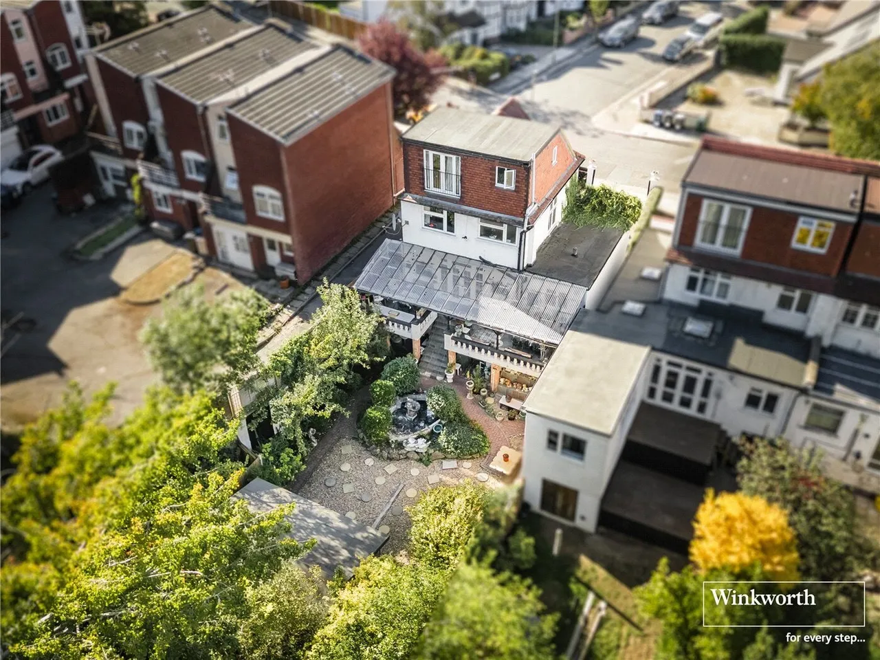 Holders Hill Drive, Hendon, NW4, photo 38