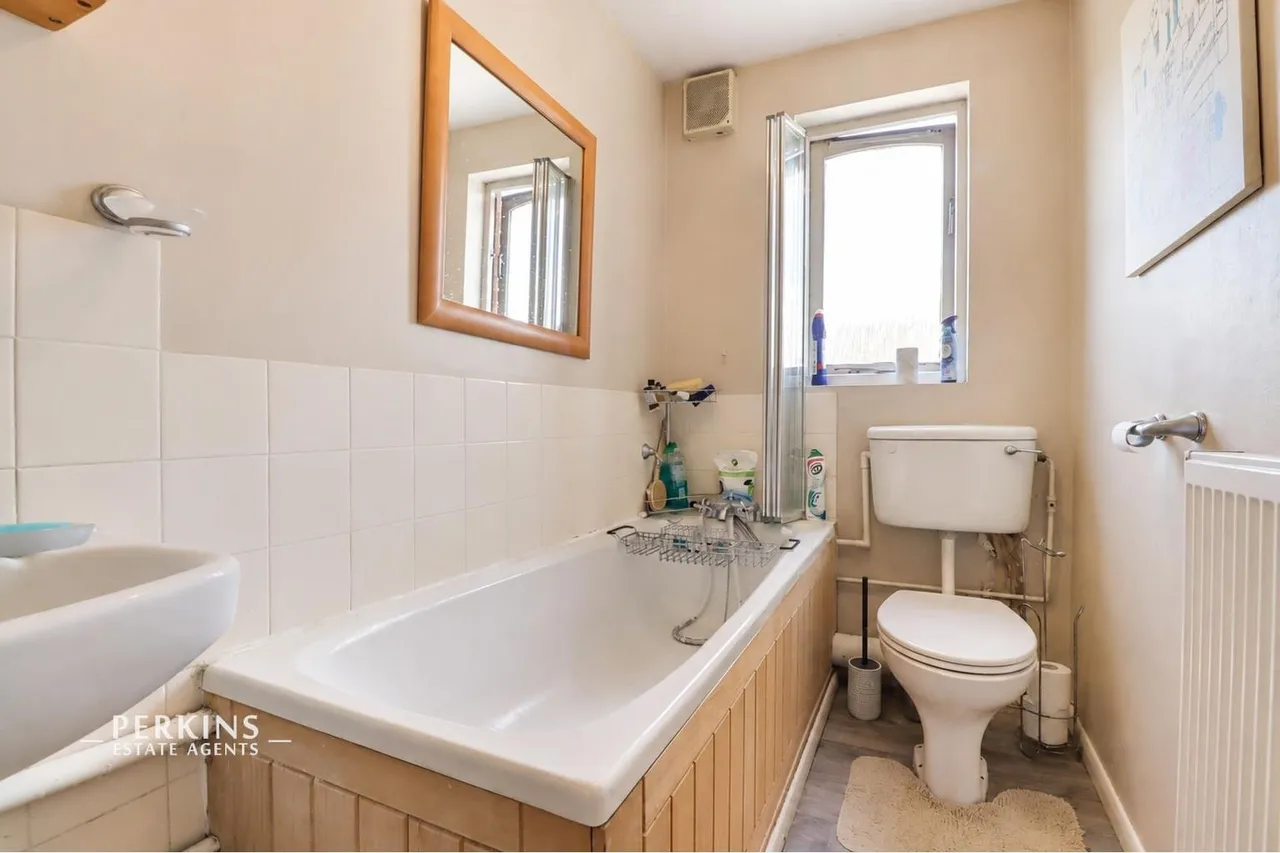 Pempath Place, Wembley, HA9, photo 6