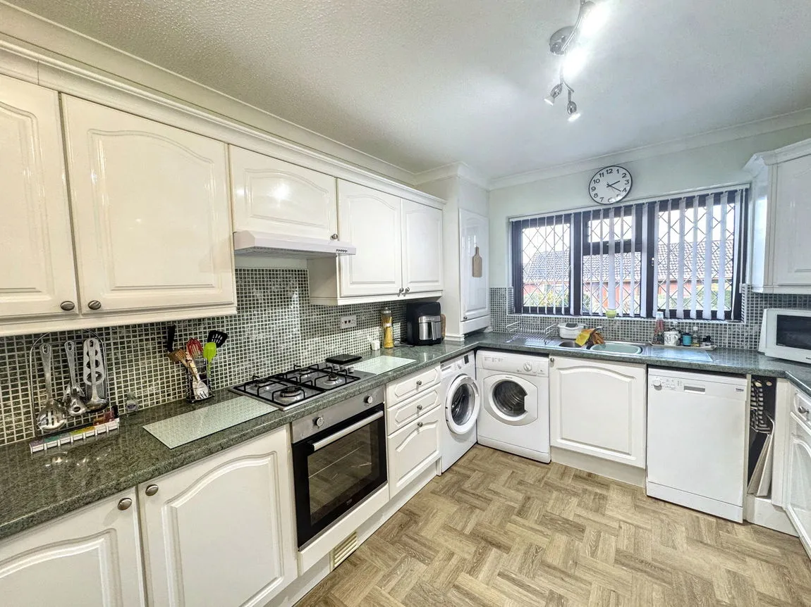 Tan Yr Wylfa, Abergele, Conwy, LL22 7DX, photo 7