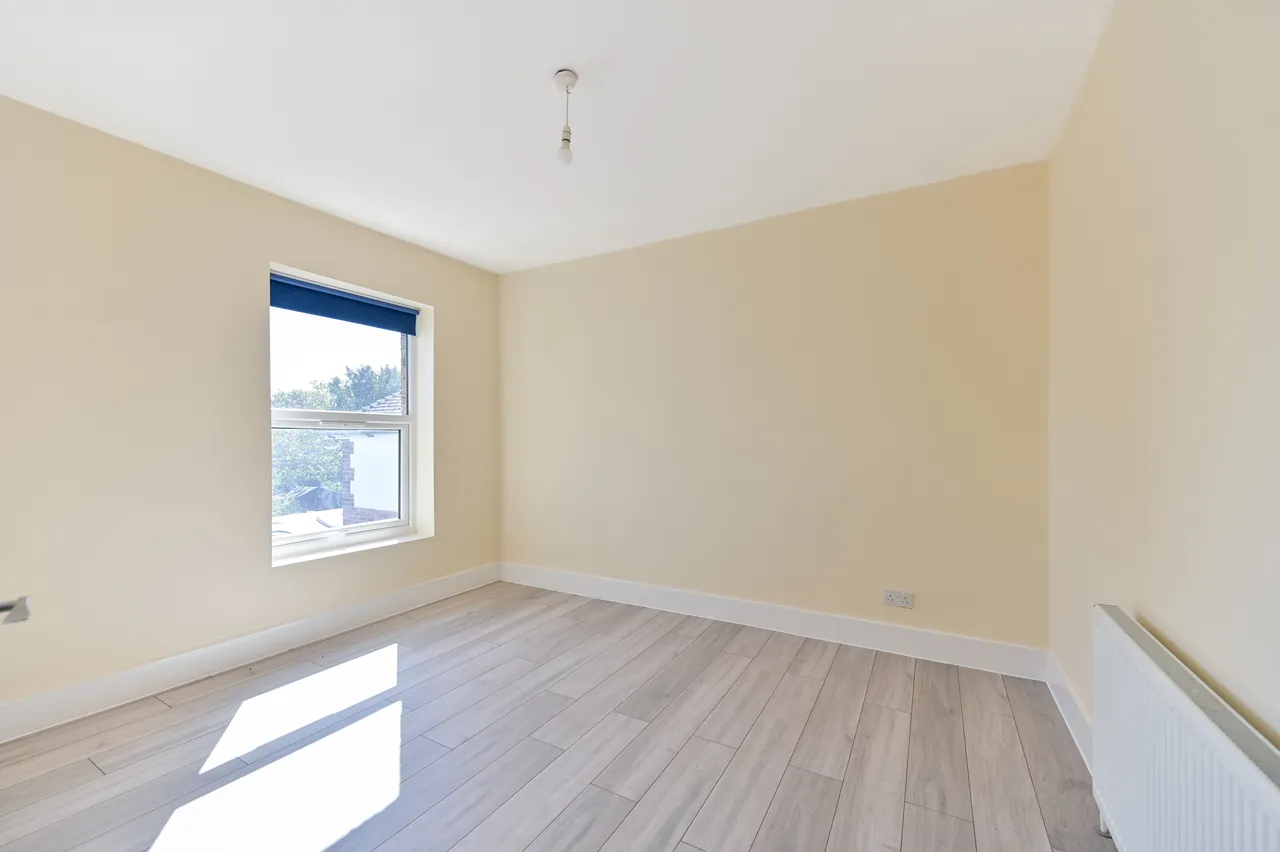376b Hanworth Road, Hounslow, photo 4