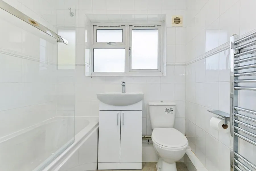 Epsom Road, Sutton, SM3, photo 12