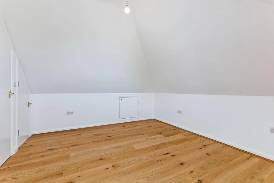 Epsom Road, Sutton, SM3, photo 20