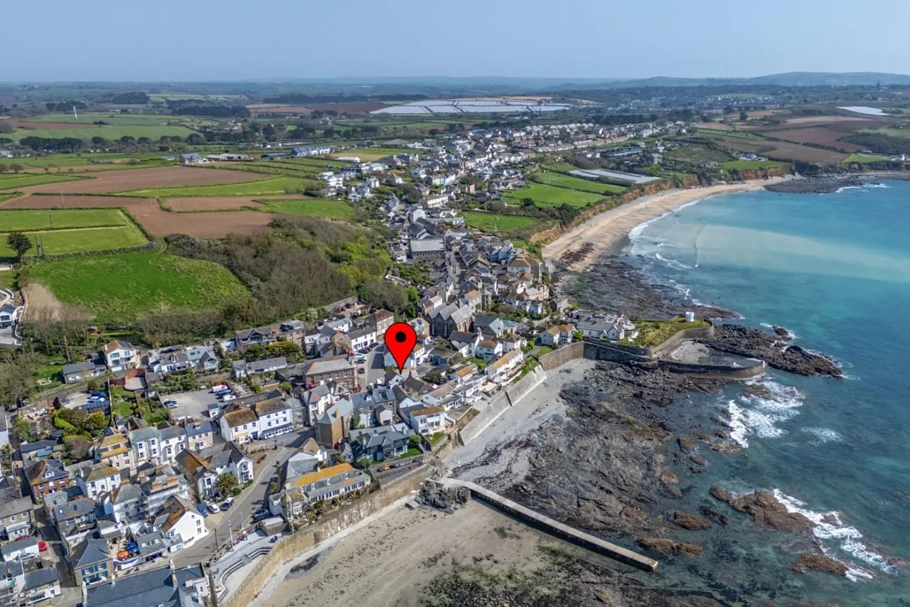 The Square, Marazion, TR17, photo 15