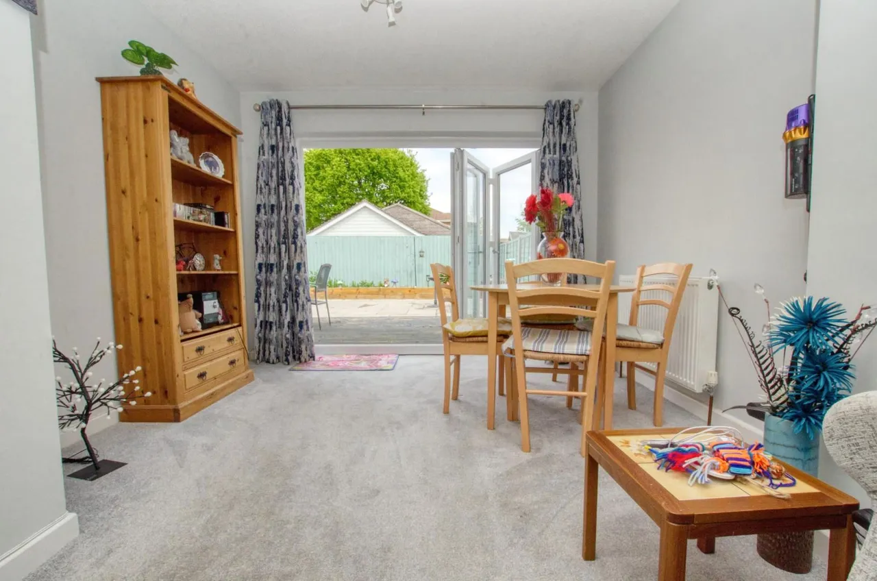 Wingate Drive, Southampton, SO19, photo 4