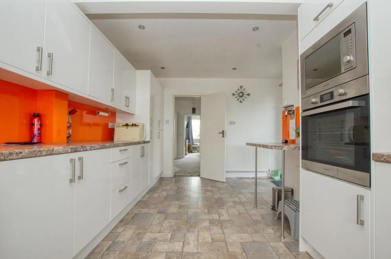 Wingate Drive, Southampton, SO19, photo 7