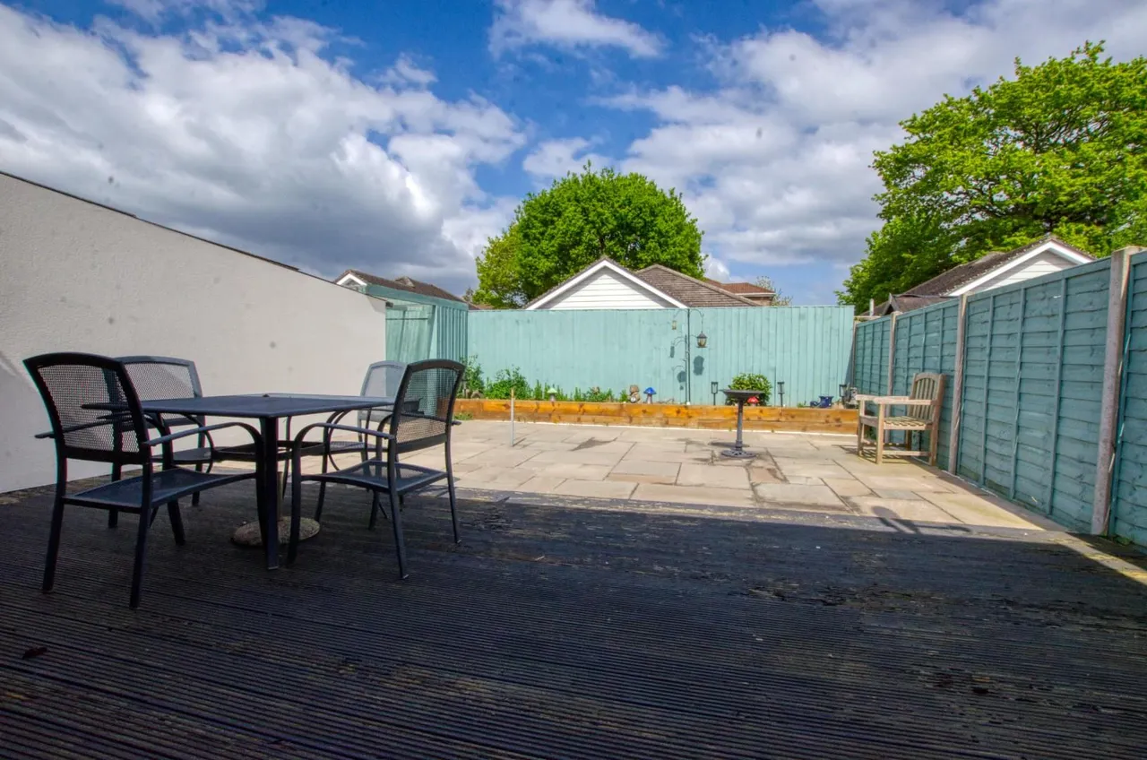 Wingate Drive, Southampton, SO19, photo 13