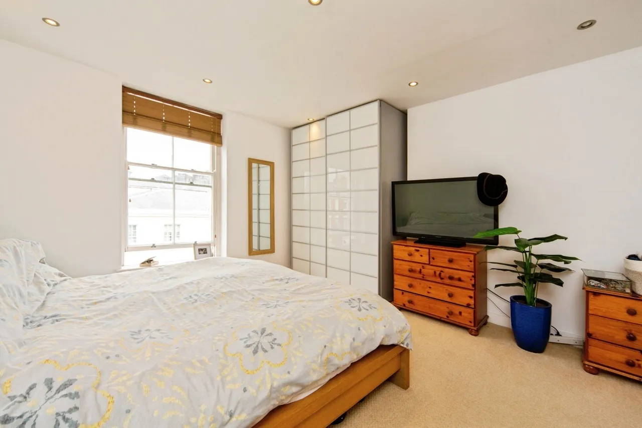 Huskisson Street, Liverpool, L8, photo 8
