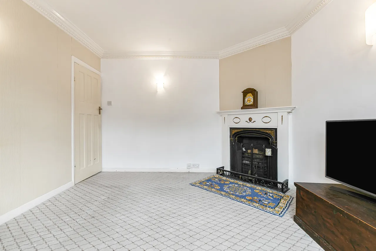 Queens Road, Egham, TW20, photo 11