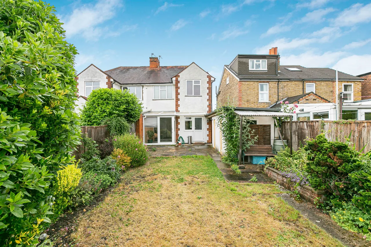 Queens Road, Egham, TW20, photo 22