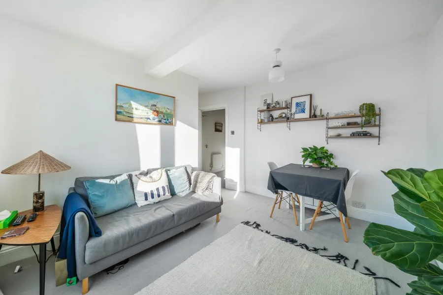 Cleaveland Road, Surbiton, KT6, photo 2