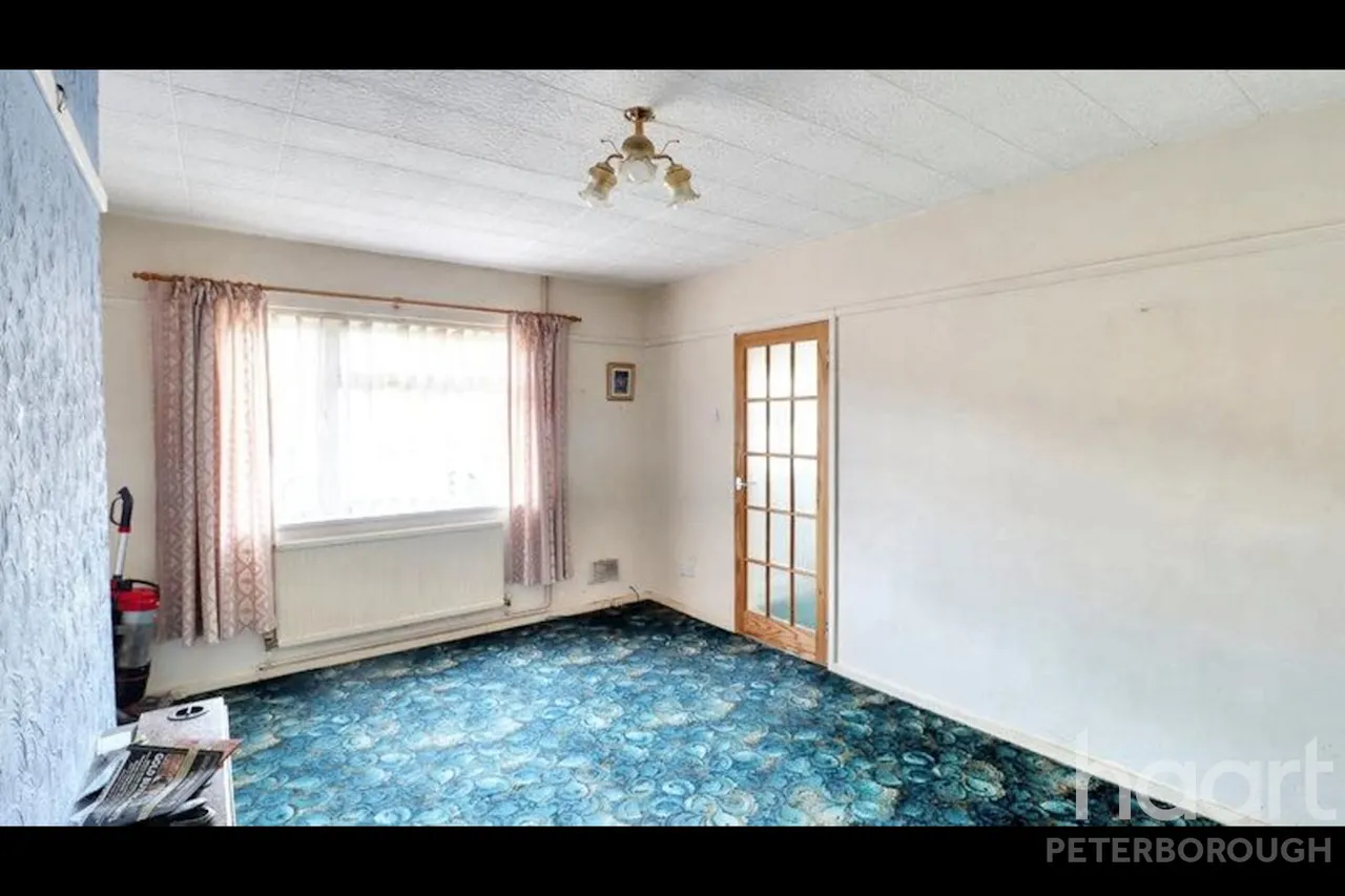 Lavender Crescent, Dogsthorpe, PE1, photo 7