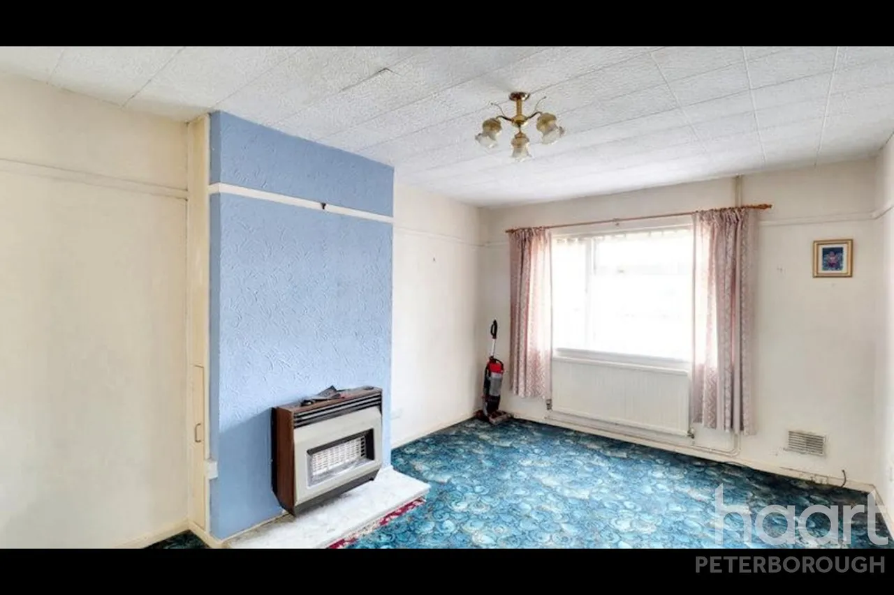 Lavender Crescent, Dogsthorpe, PE1, photo 8