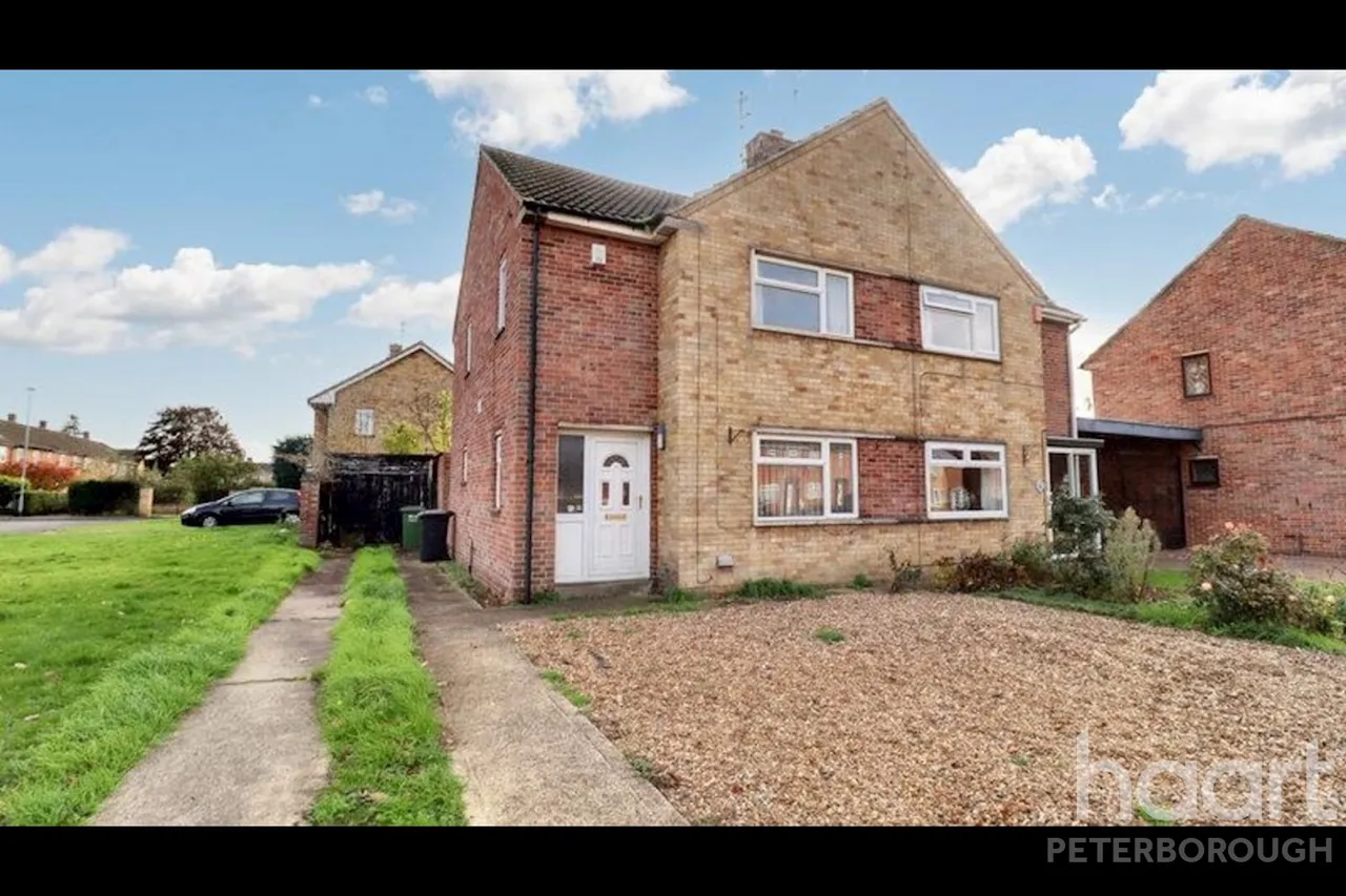 3 bed house for sale, Lavender Crescent, Dogsthorpe, PE1