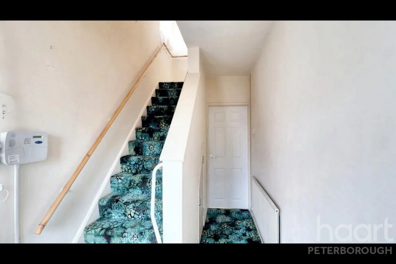 Lavender Crescent, Dogsthorpe, PE1, photo 9