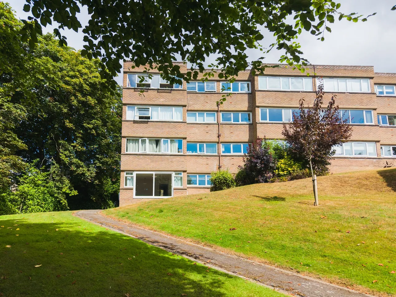 2 bed flat for sale, Oriel Road, Sheffield, S10