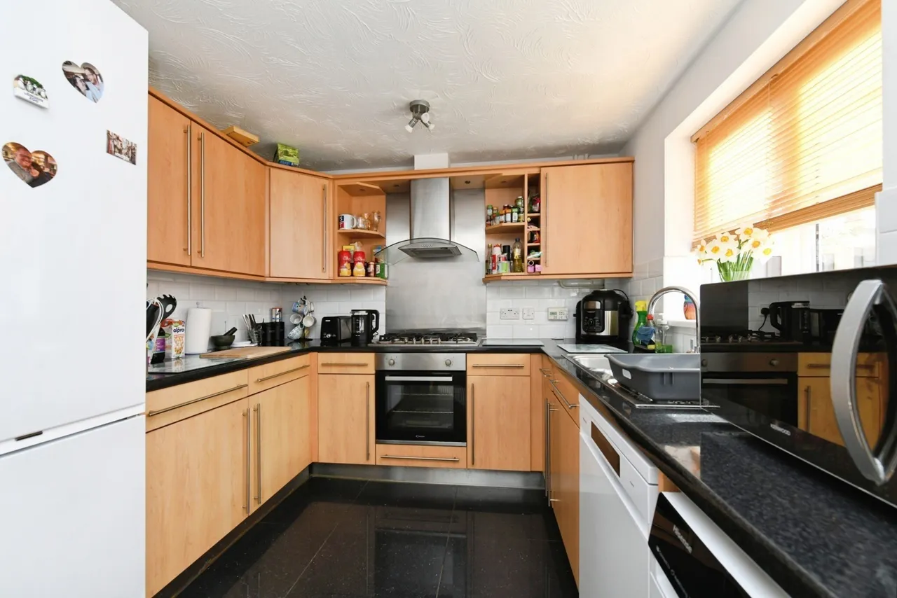 Seaforth Grove, Southend-on-Sea, Essex, SS2, photo 3