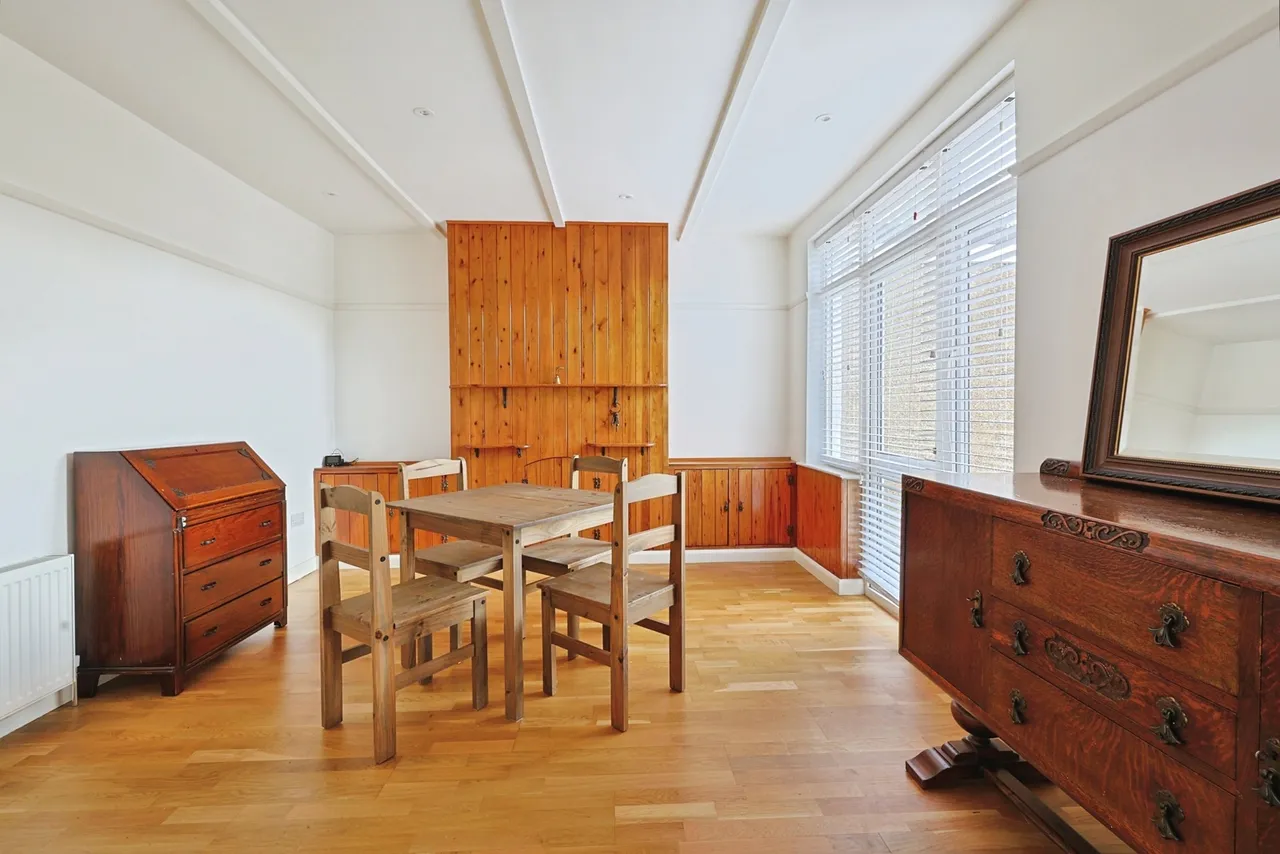 Park Drive, London, W3, photo 8