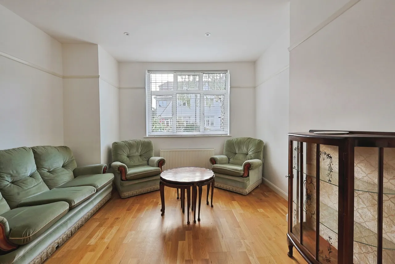 Park Drive, London, W3, photo 5