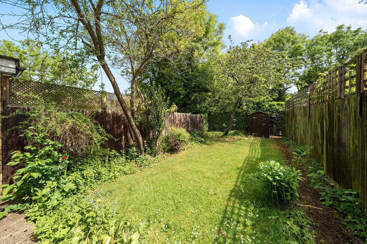 Avon Mews, Pinner, HA5, photo 21