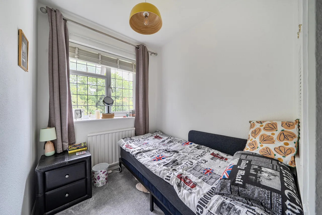 Avon Mews, Pinner, HA5, photo 14