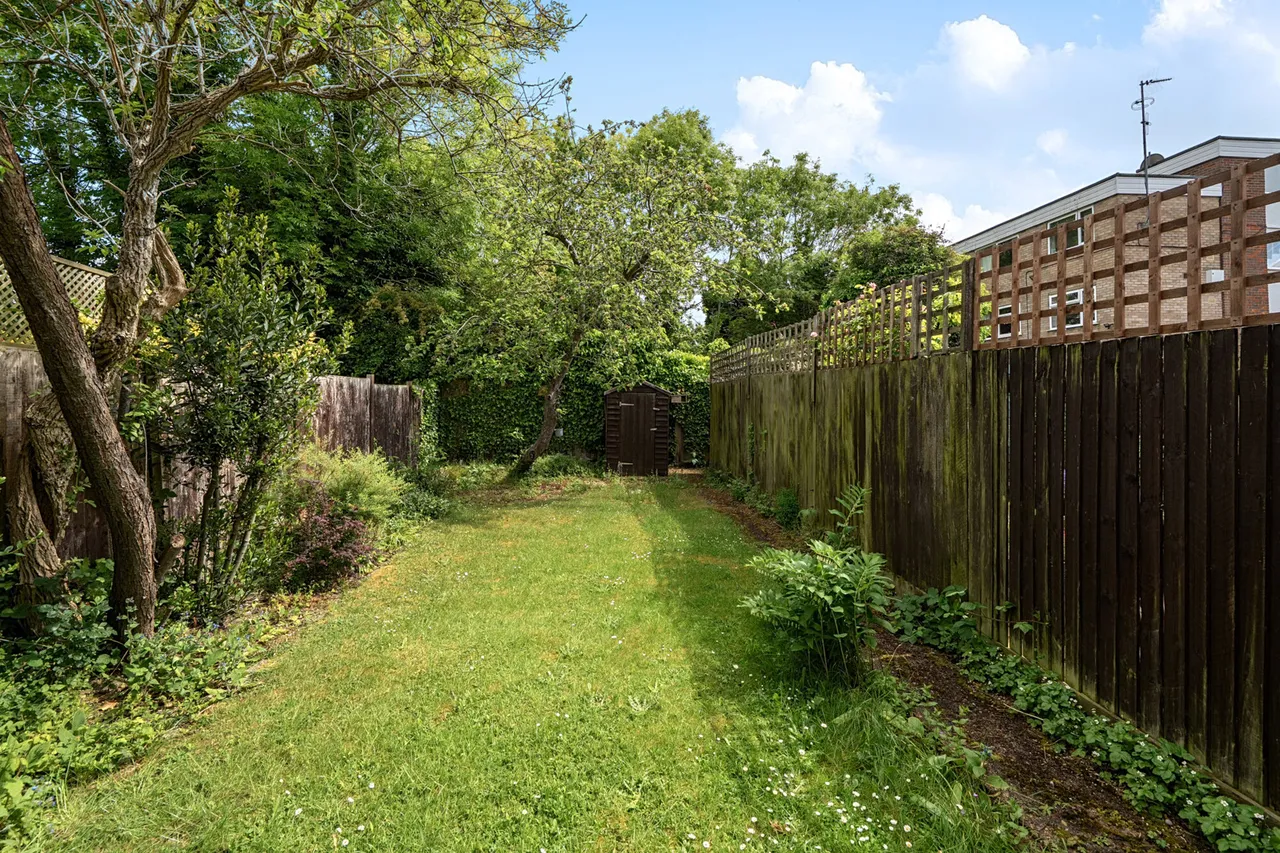Avon Mews, Pinner, HA5, photo 4