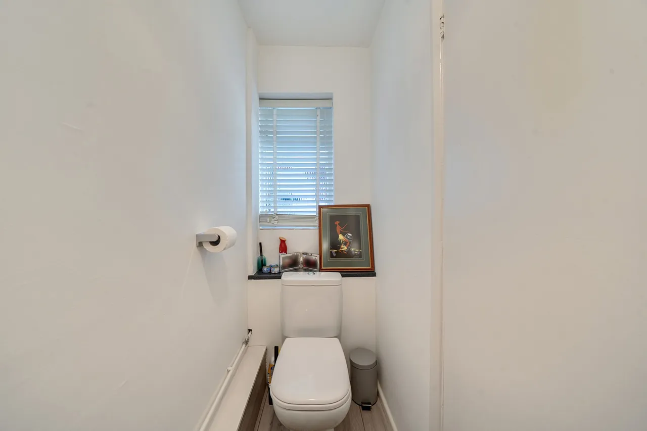 Avon Mews, Pinner, HA5, photo 18