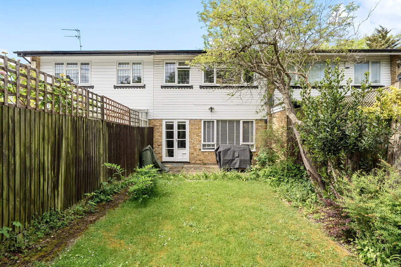 Avon Mews, Pinner, HA5, photo 20