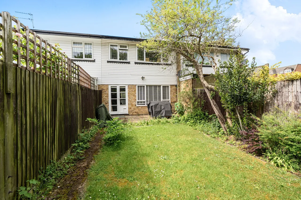 Avon Mews, Pinner, HA5, photo 10
