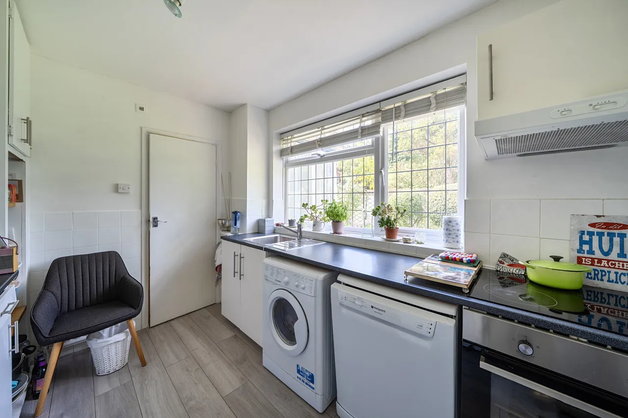 Avon Mews, Pinner, HA5, photo 12