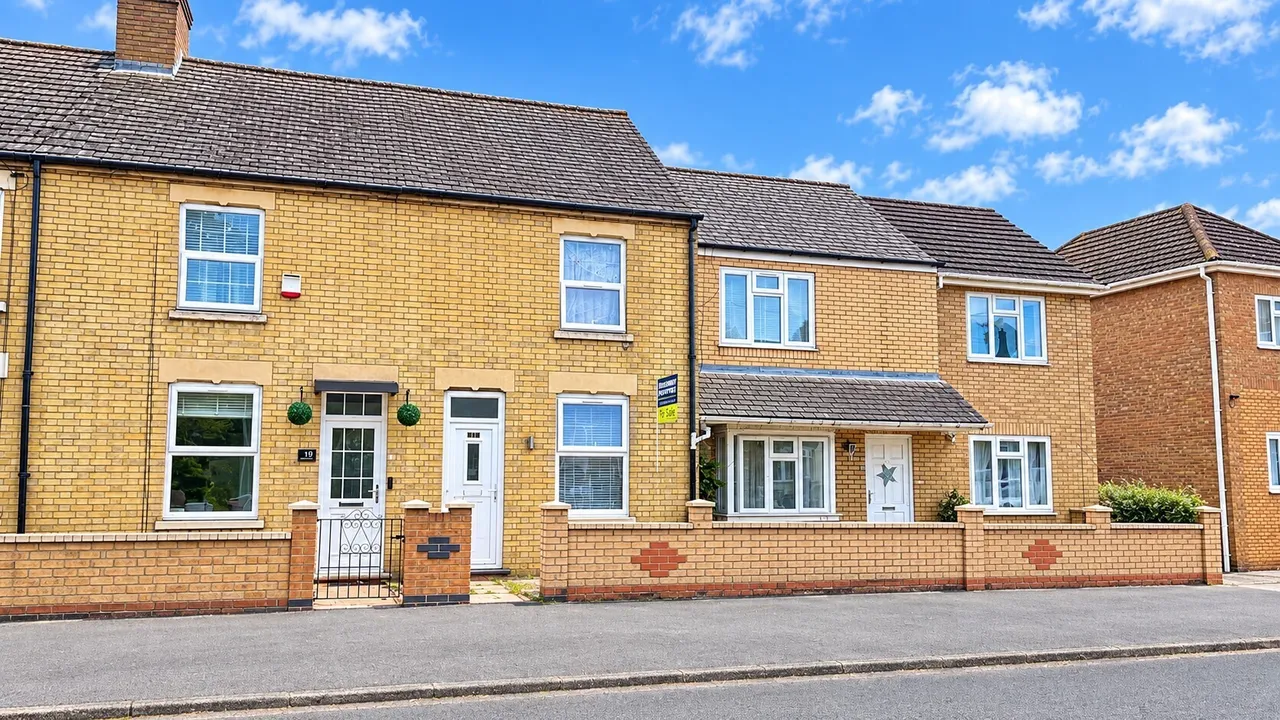 2 bed house for sale, Elmfield Road, Peterborough, PE1