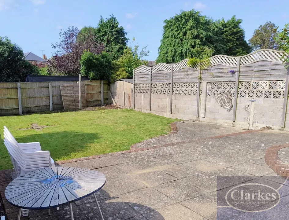 Acton Road, Wallisdown, photo 18