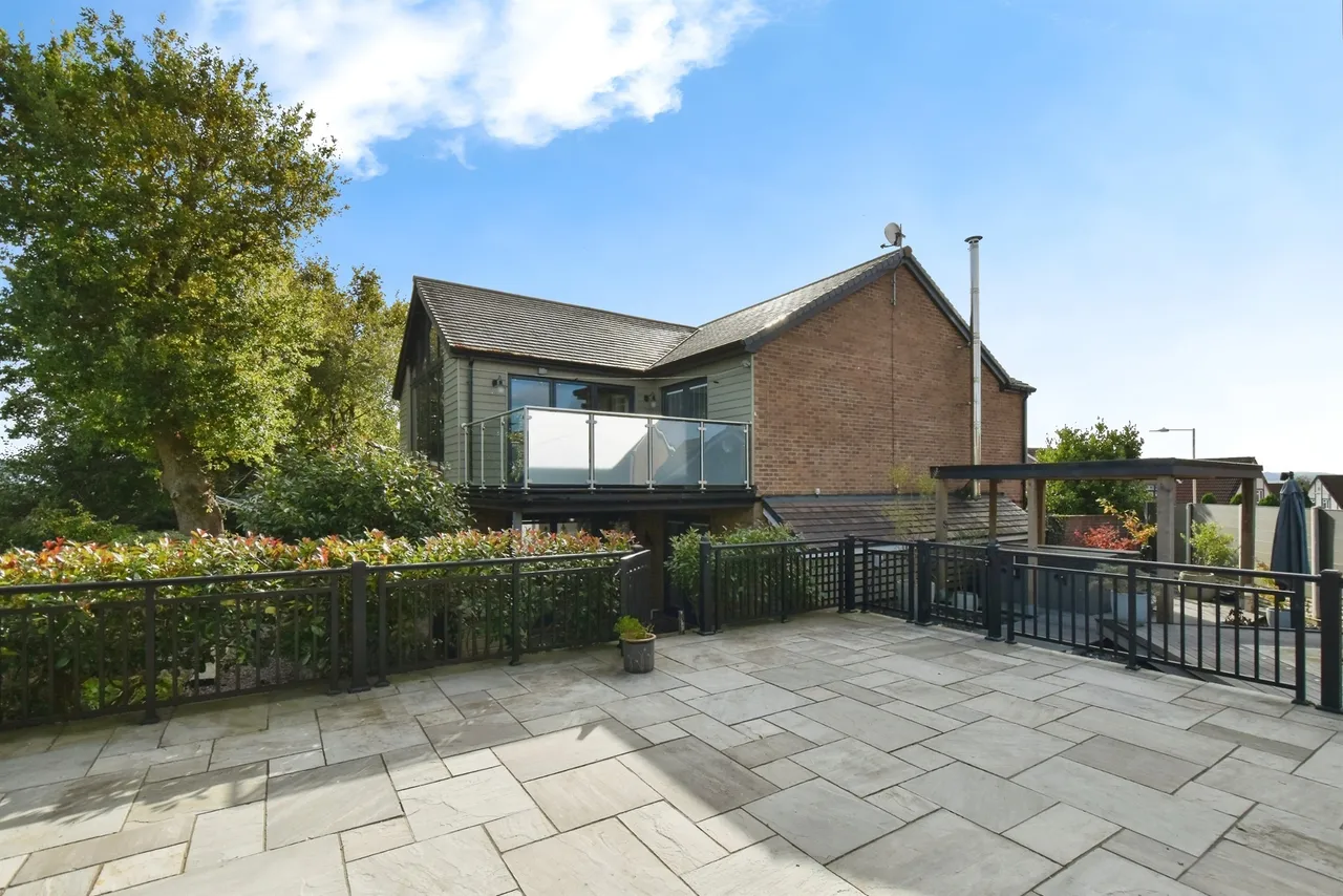 The Oaks Treharris, CF46, photo 4