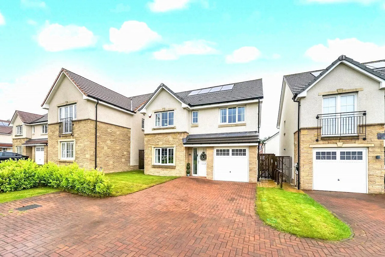Caldercruix Crescent, Livingston, West Lothian, EH54, photo 22