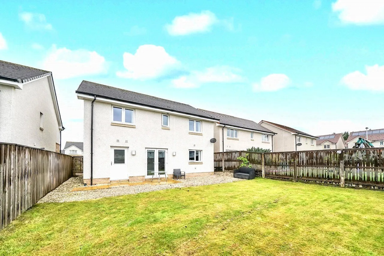 Caldercruix Crescent, Livingston, West Lothian, EH54, photo 20