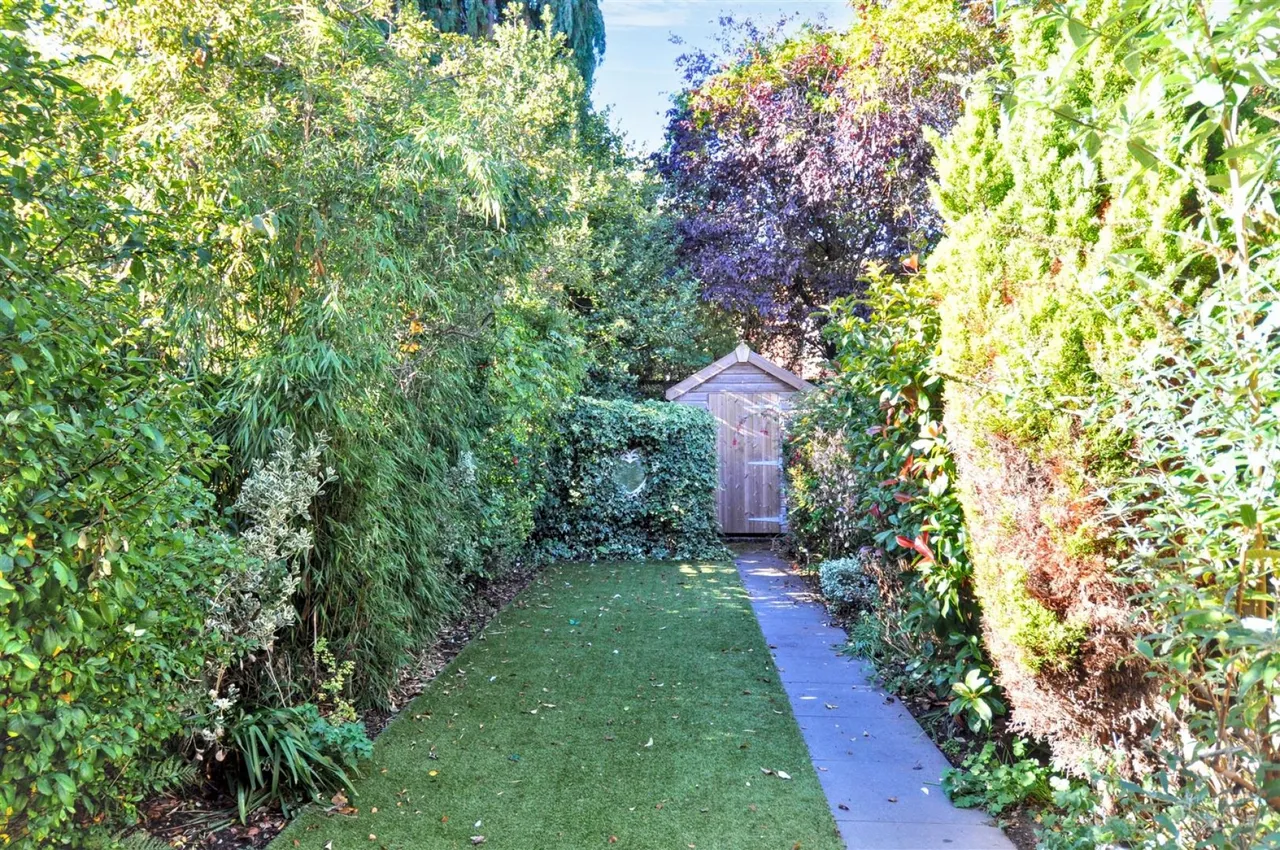 Albert Promenade, Loughborough, LE11, photo 16
