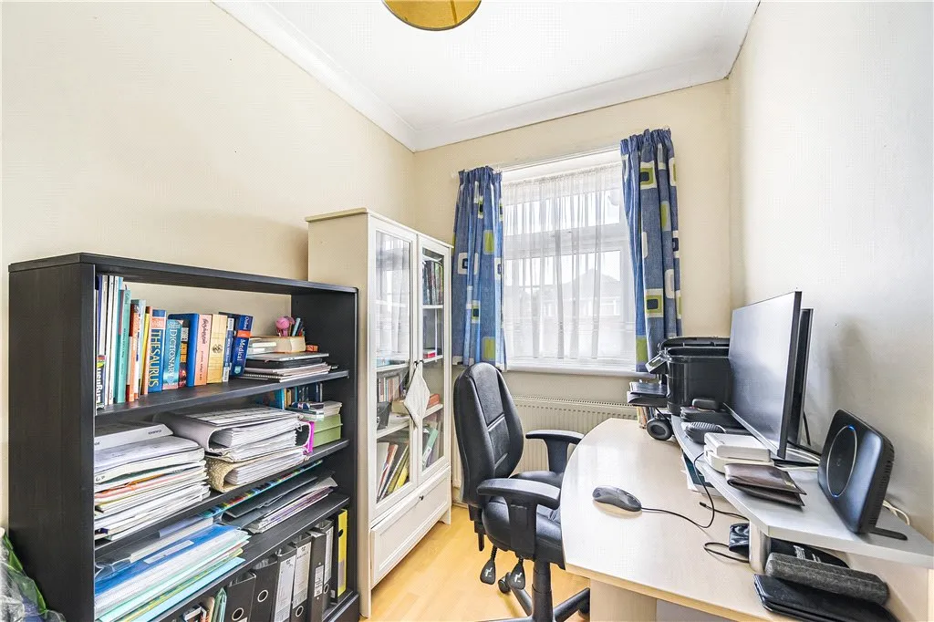 Weston Drive, Stanmore, HA7, photo 4