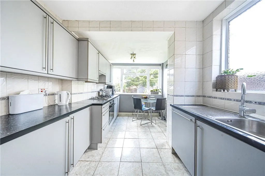 Weston Drive, Stanmore, HA7, photo 5