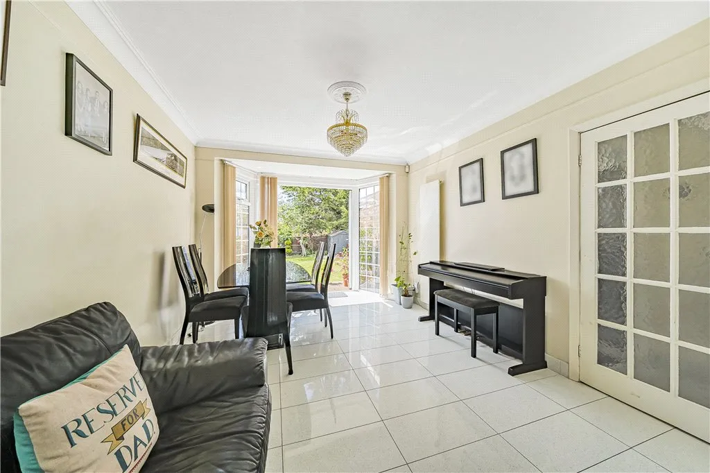Weston Drive, Stanmore, HA7, photo 12