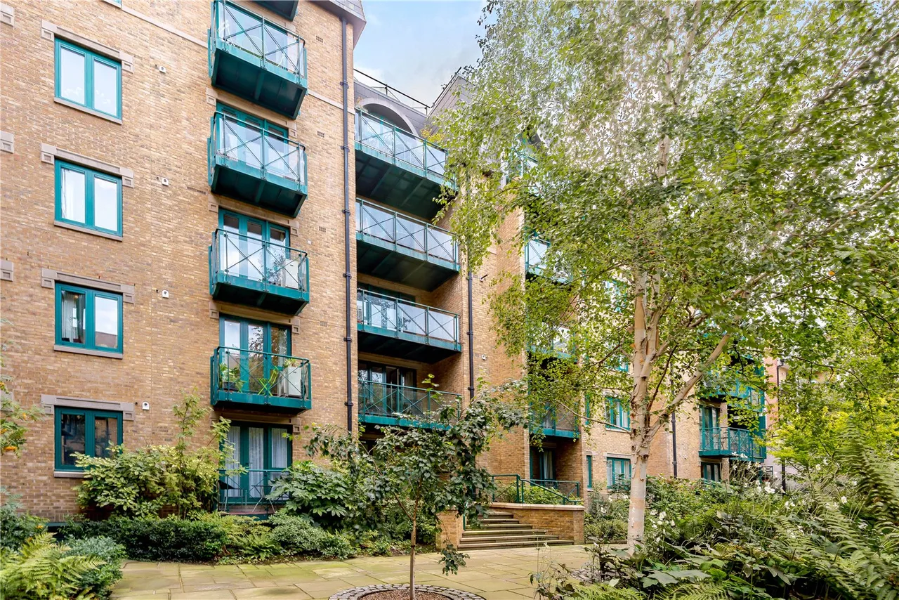Westminster Bridge Road, SE1, photo 12
